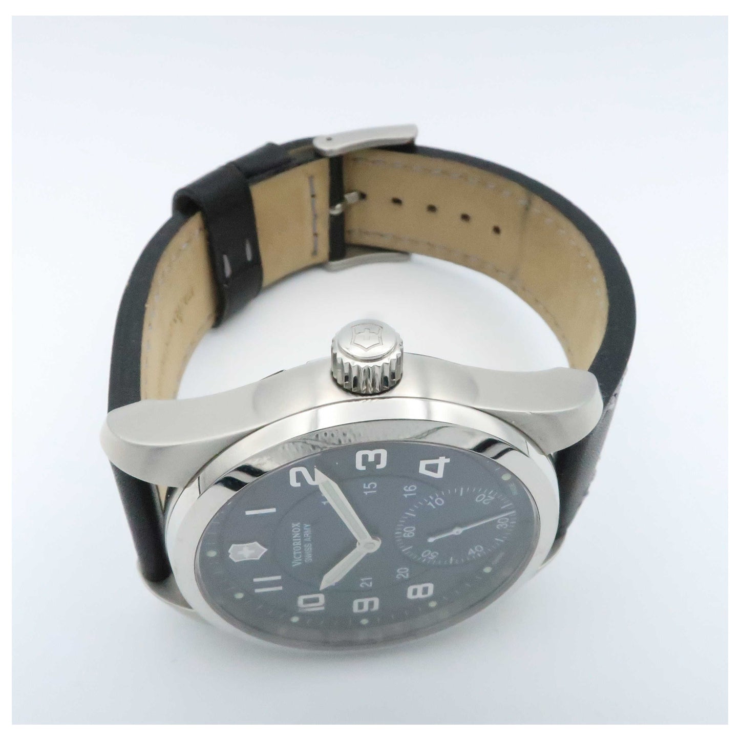 Victorinox Swiss Army Classic Men's Manual-Wind Watch 241073-PO - Image #8