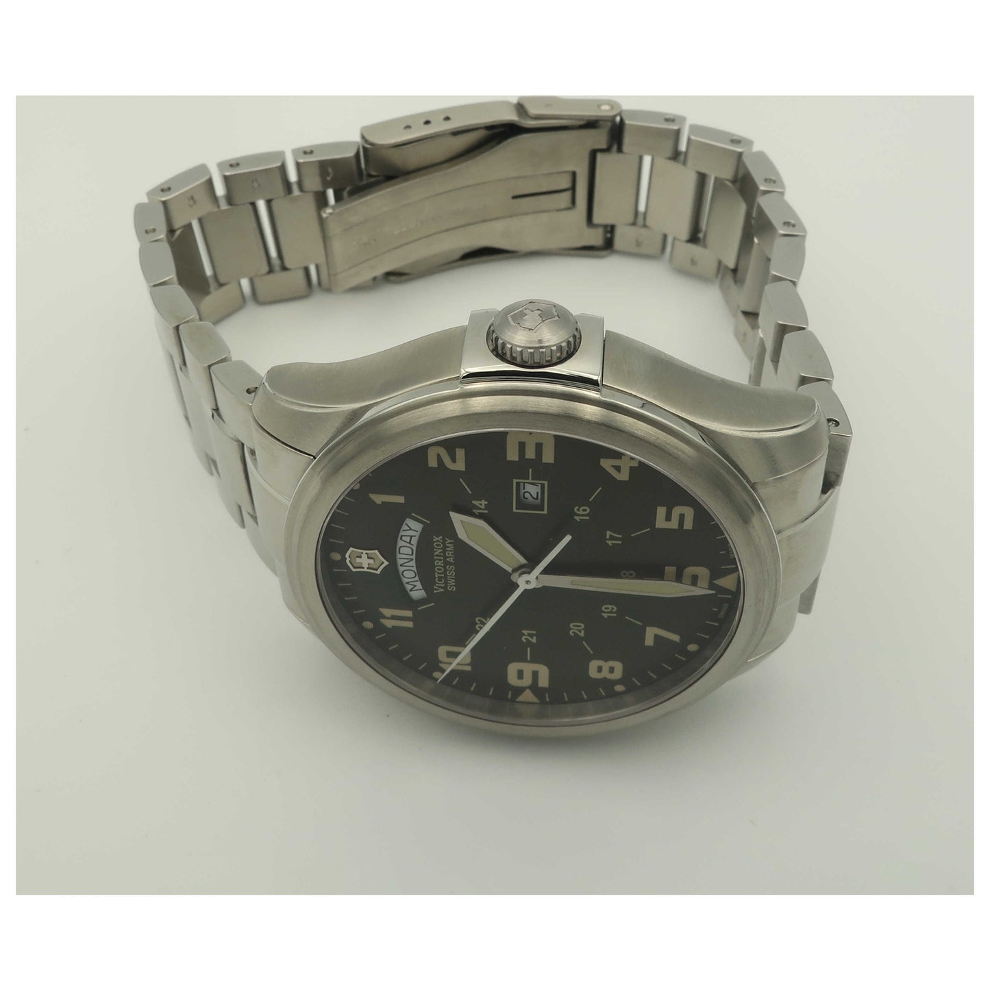 Victorinox Swiss Army Classic Men's Swiss Quartz (Battery-Powered) Watch 241291-PO2 - Image #8