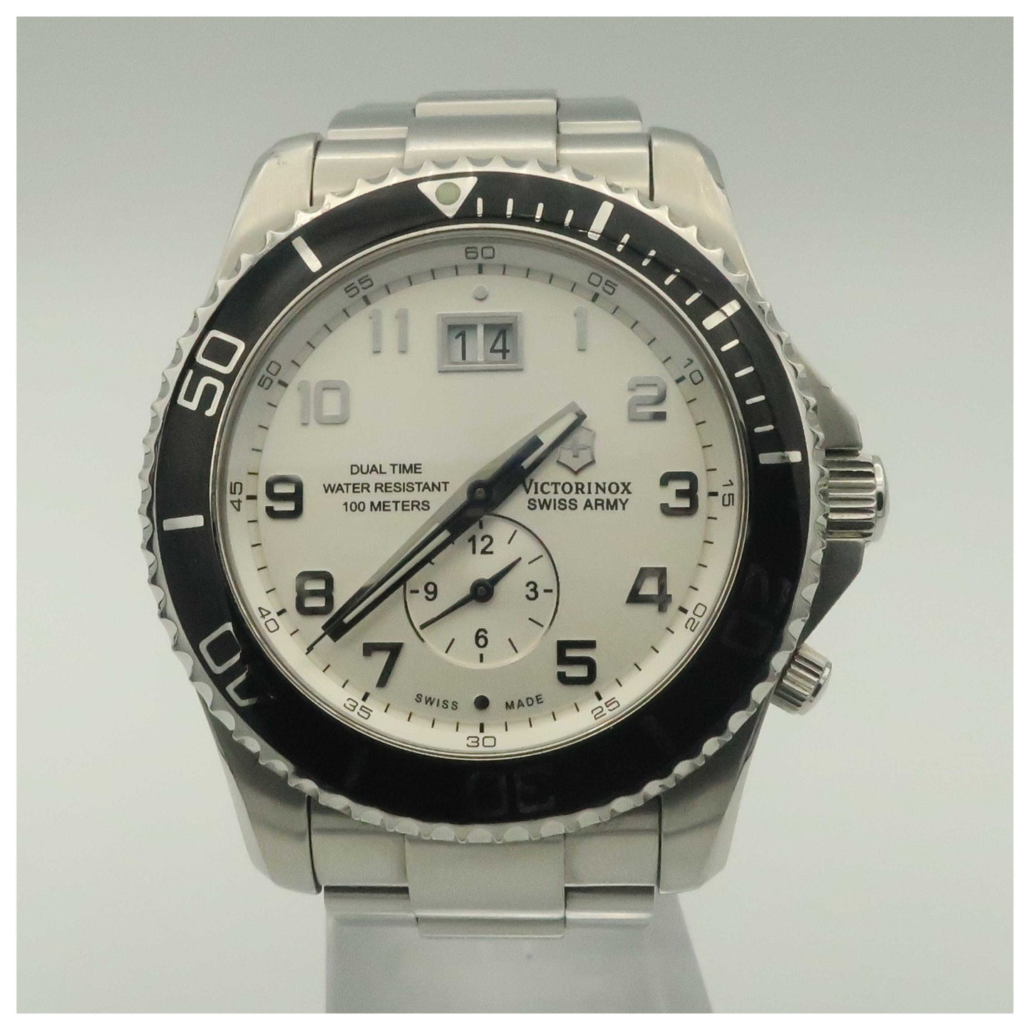 Front view of Victorinox Swiss Army Classic Men's Swiss Quartz (Battery-Powered) Watch 241442-PO2