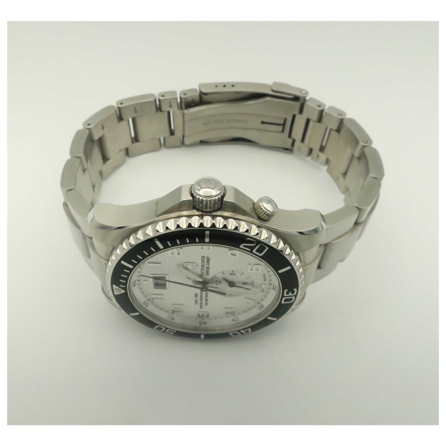Victorinox Swiss Army Classic Men's Swiss Quartz (Battery-Powered) Watch 241442-PO - Image #8