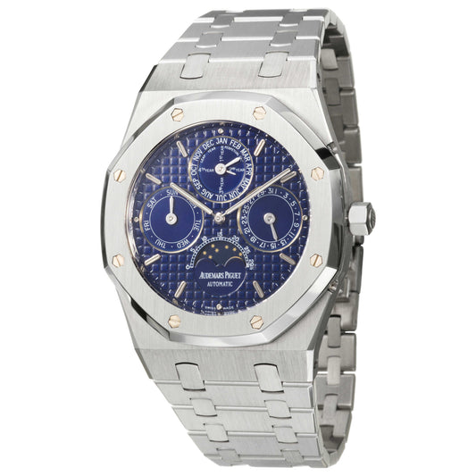 Front view of Audemars Piguet Royal Oak Men's Automatic Watch 25820ST-OO-0944ST-05