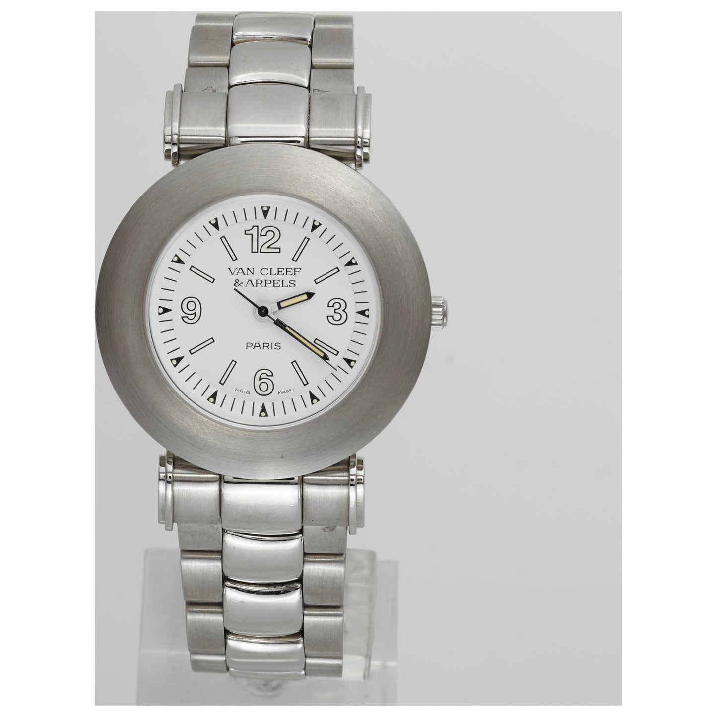 Front view of Van Cleef and Arpels Roma Men's Swiss Quartz (Battery-Powered) Watch 532054-SDV0