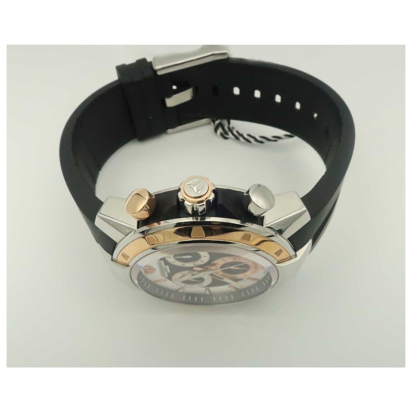 TechnoMarine UF6 Men's Swiss Quartz (Battery-Powered) Watch 609025-PO2 - Image #8