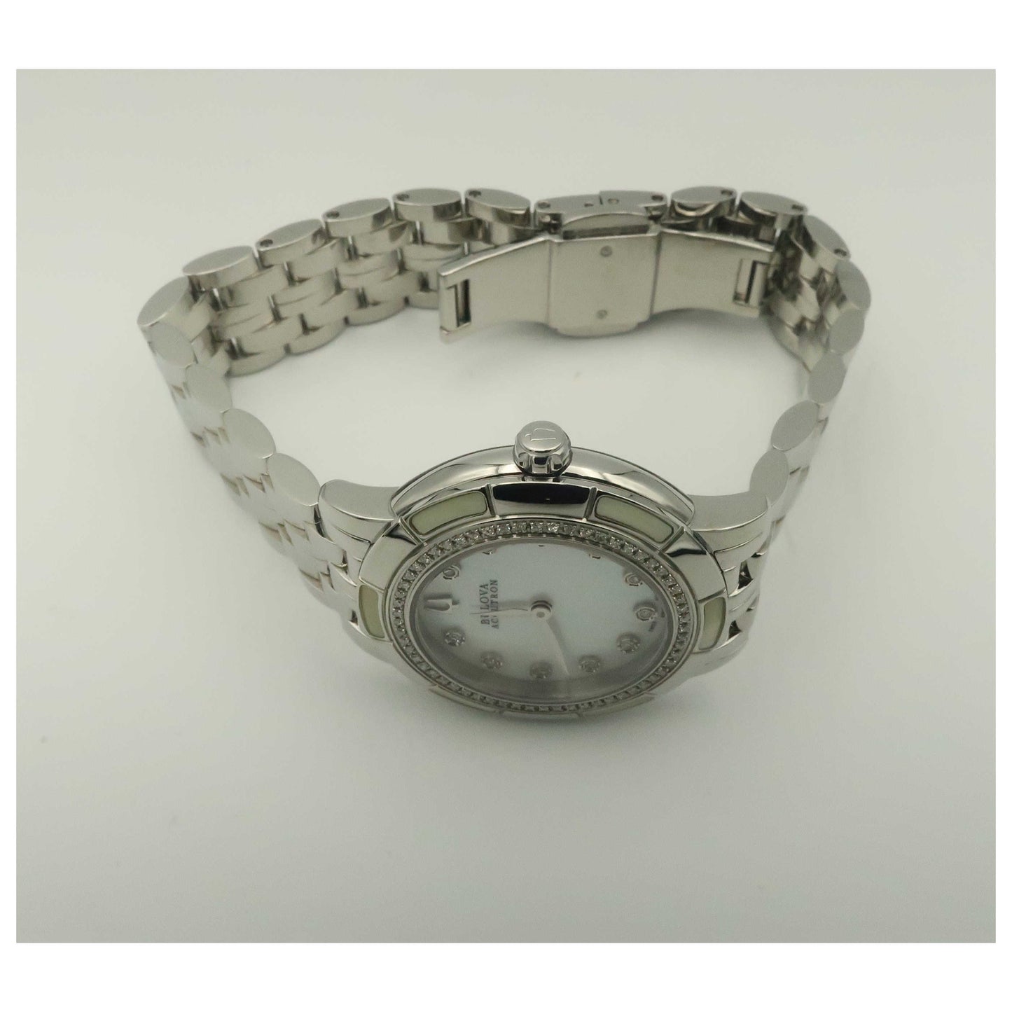 Bulova Accutron Pemberton Women's Swiss Quartz (Battery-Powered) Watch 63R138-PO - Image #8