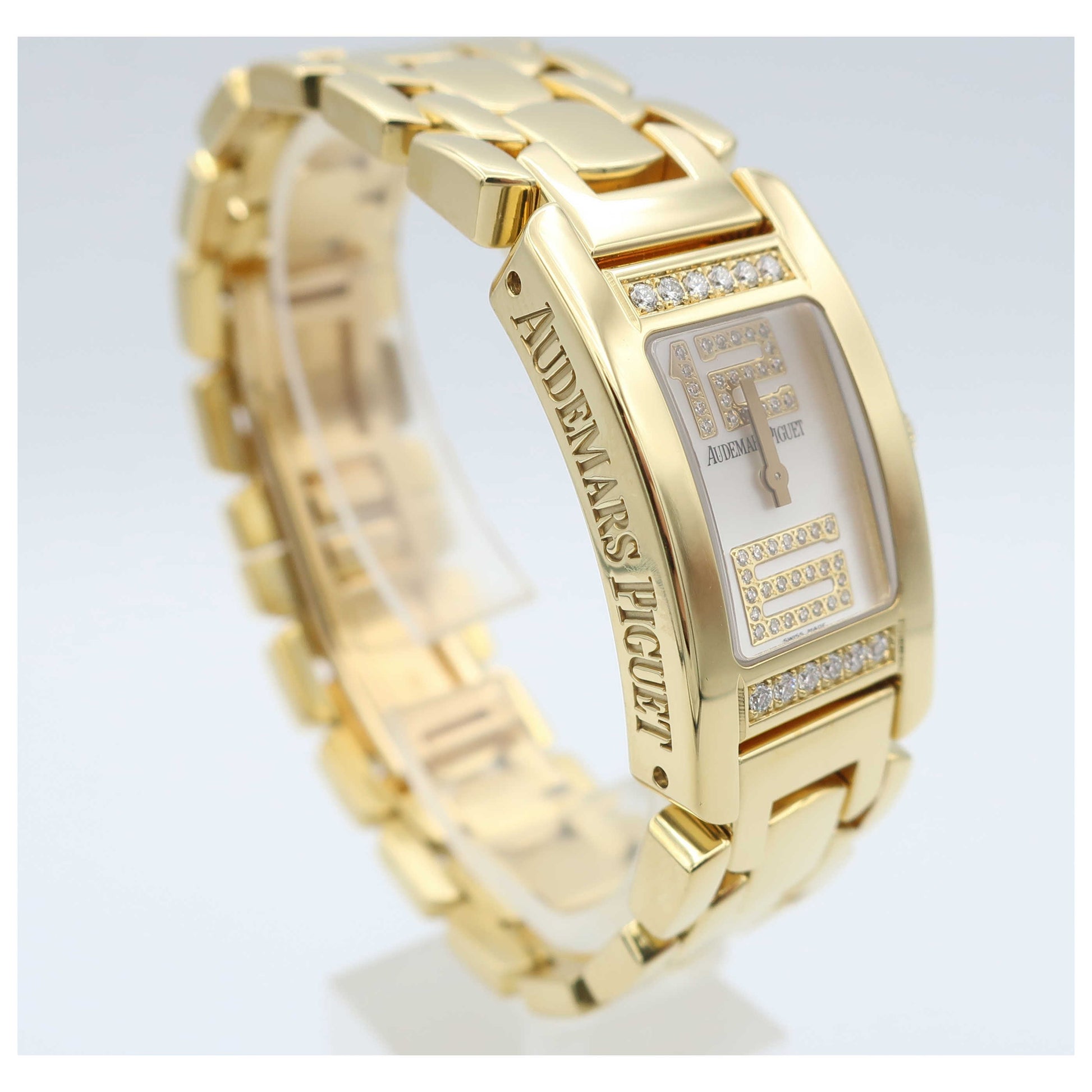 Audemars Piguet Promesse Women's Swiss Quartz (Battery-Powered) Watch 67361BAZZ1180BA03-PO - Image #3