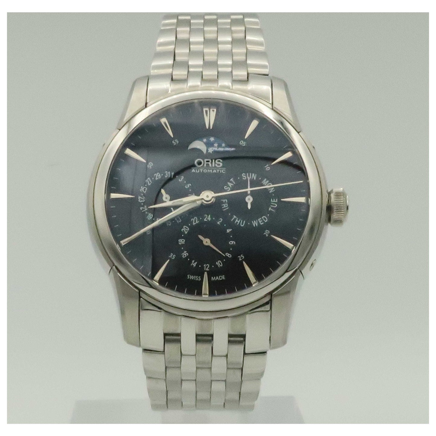 Front view of Oris Artelier Men's Automatic Watch 78177034054078217SDV