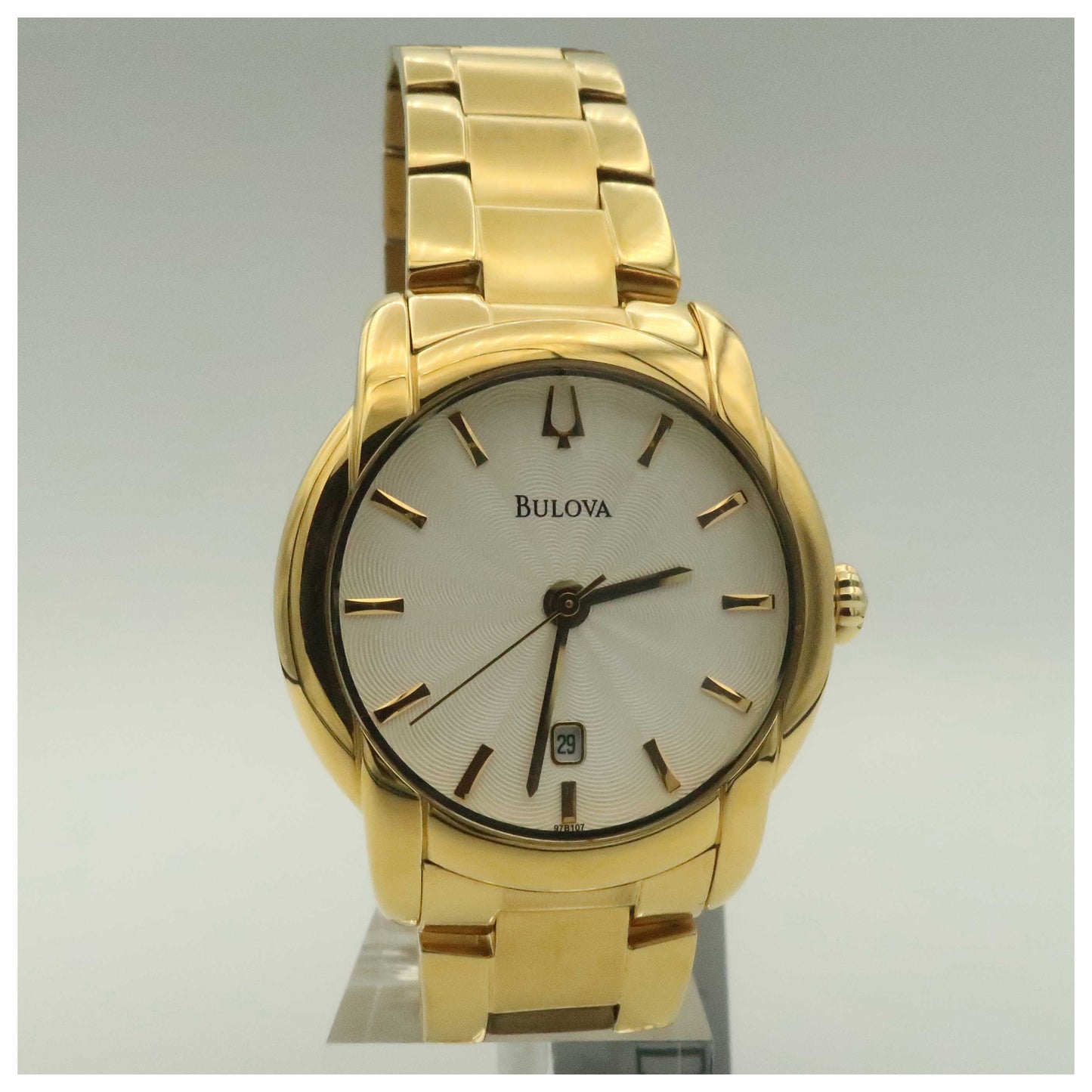 Front view of Bulova Dress Men's Japanese Quartz (Battery-Powered) Watch 97B107-PO