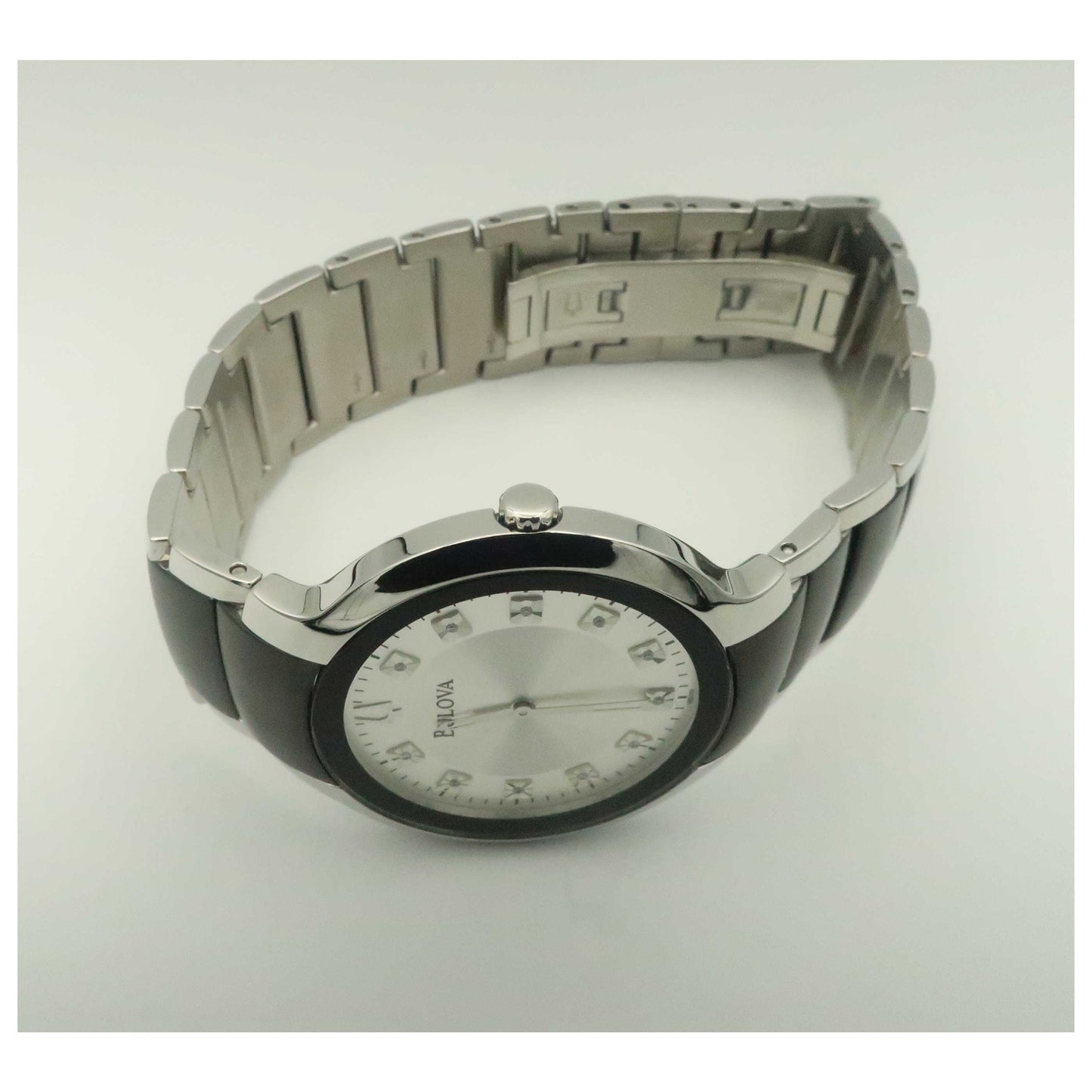 Bulova Diamonds Men's Quartz Watch 98D118-PO - Image #8