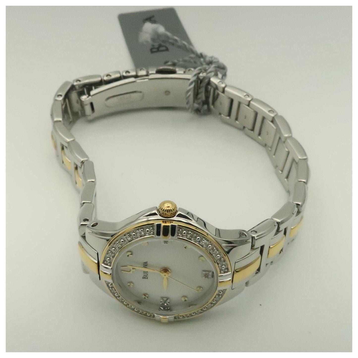 Bulova Diamonds Women's Japanese Quartz (Battery-Powered) Watch 98R166-SD - Image #8