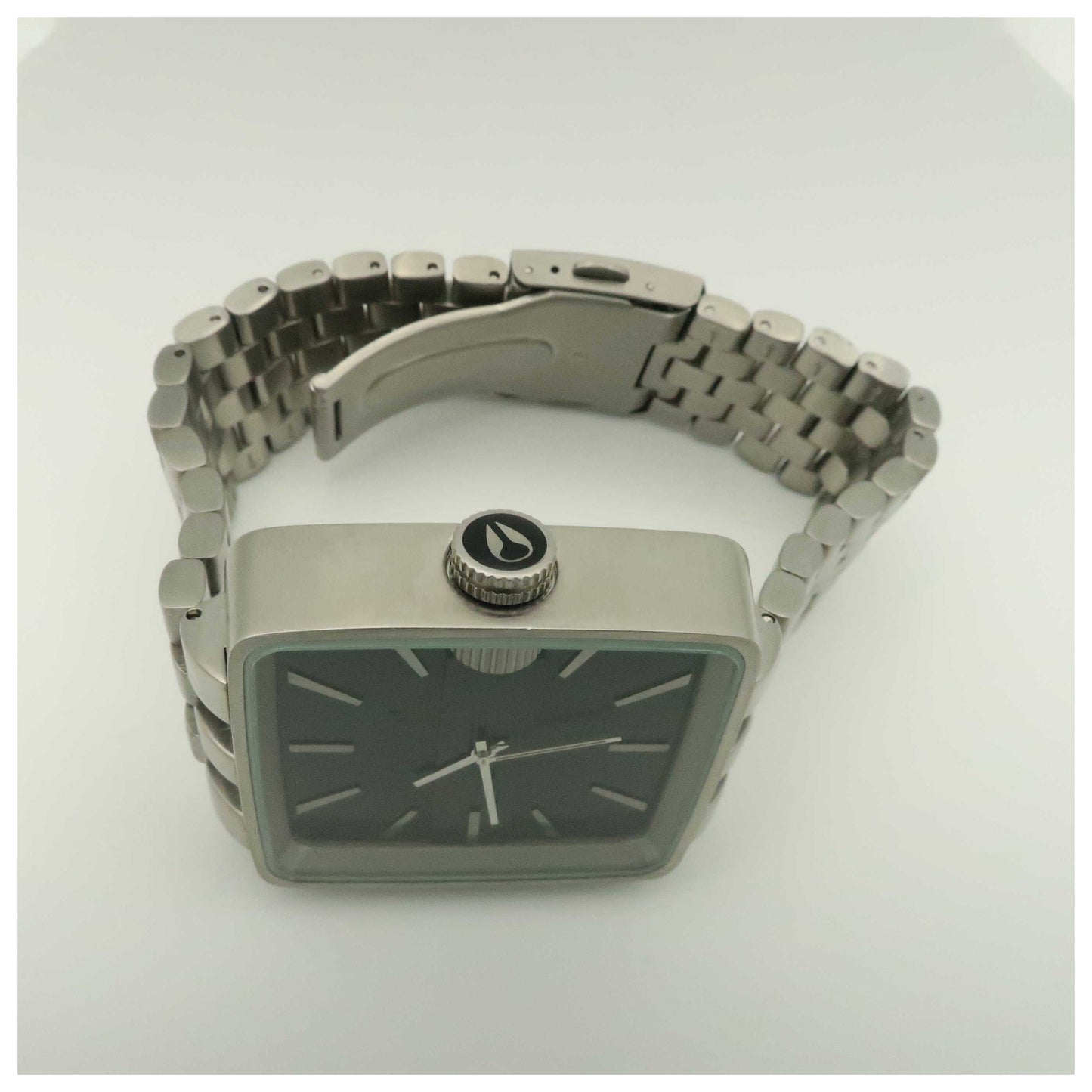 Nixon The Sultan Men's Japanese Quartz (Battery-Powered) Watch A004000-00-PO - Image #8