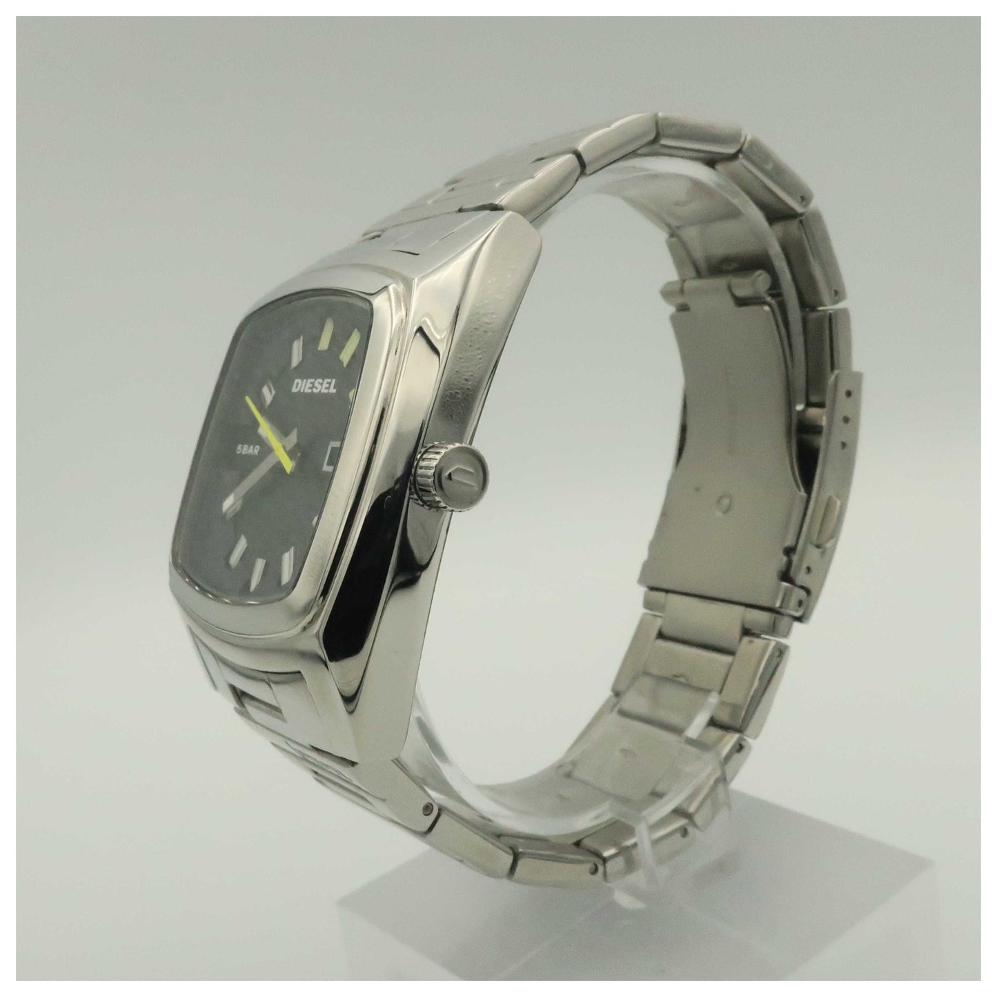 Diesel Bracelet Men's Japanese Quartz (Battery-Powered) Watch DZ1556-PO - Image #4