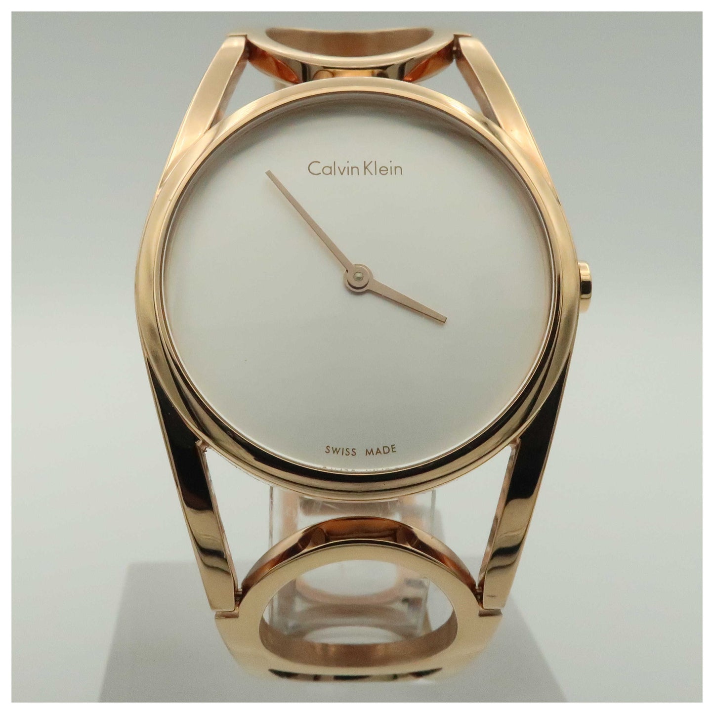 Front view of Calvin Klein Round Women's Swiss Quartz (Battery-Powered) Watch K5U2M646-PO