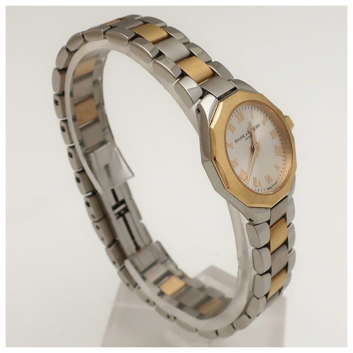 Baume and Mercier Riviera Women's Swiss Quartz (Battery-Powered) Watch MOAO8762-PO - Image #3