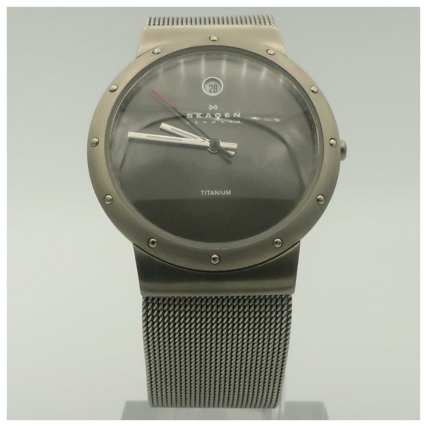Front view of Skagen Titanium Men's Quartz Watch O530LTTMM1-SD