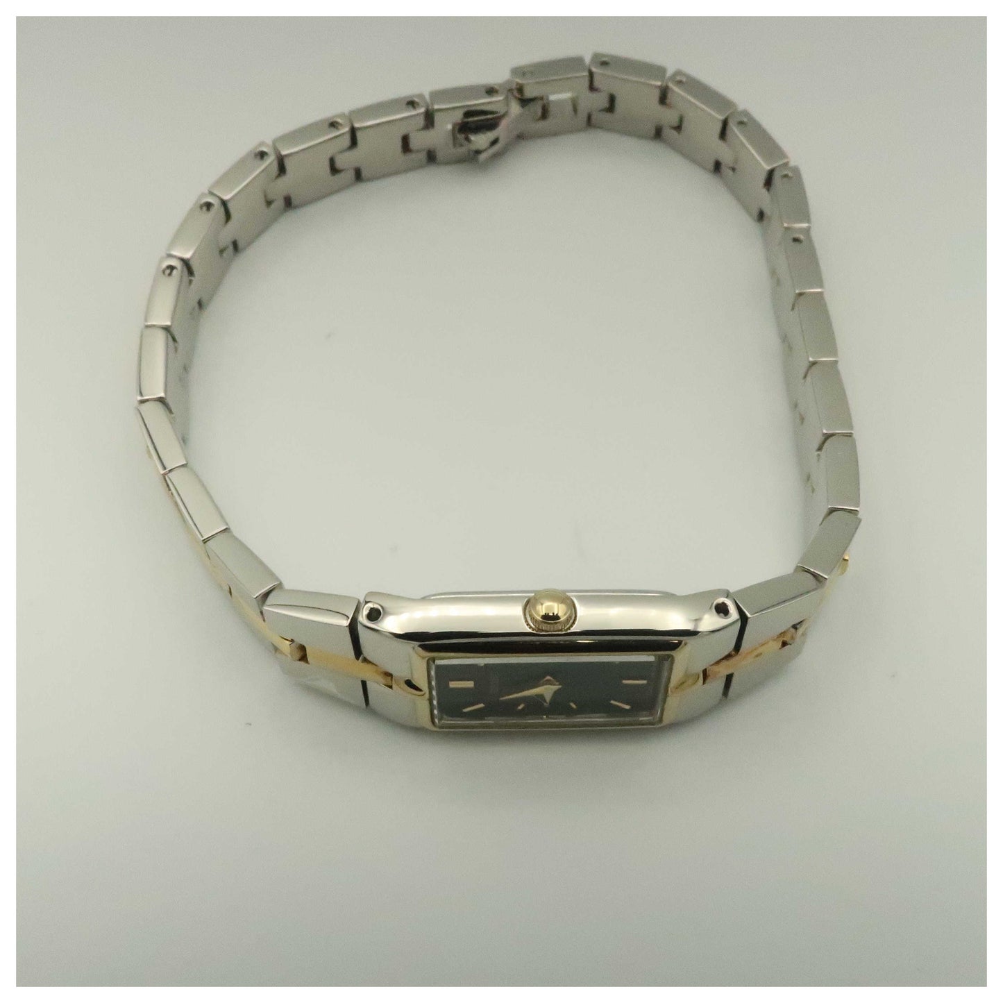 Seiko Bracelet Women's Japanese Quartz (Battery-Powered) Watch SZZC42-PO - Image #8