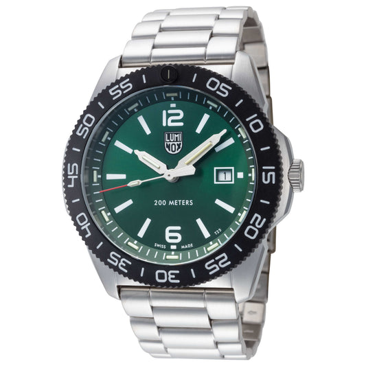 Front view of Luminox Pacific Diver Men's Quartz Watch XS.3137