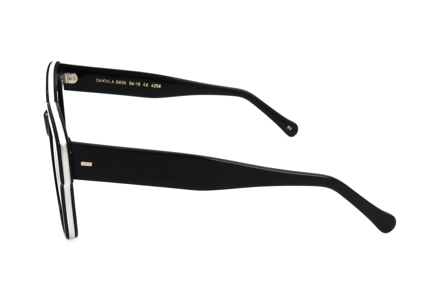 BLACK variant third image