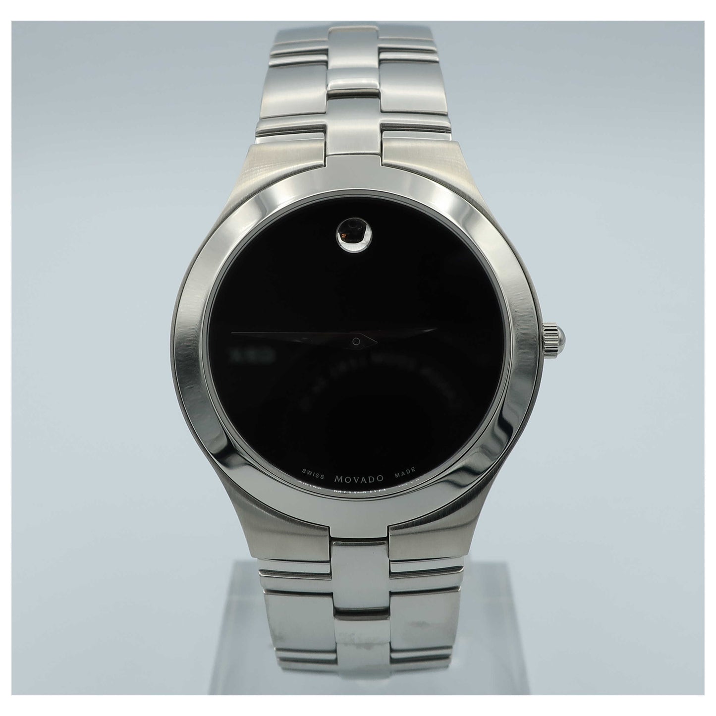 Front view of Movado Juro Men's Swiss Quartz (Battery-Powered) Watch 0605023-PO2