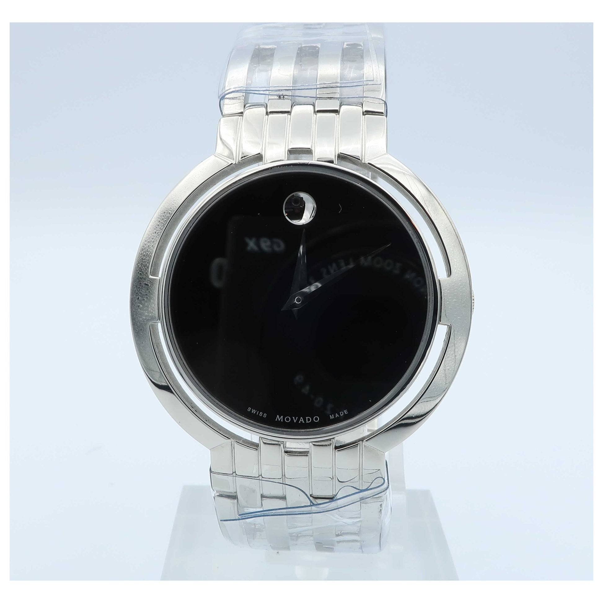 Front view of Movado Esperanza Men's Swiss Quartz (Battery-Powered) Watch 0605096-PO3