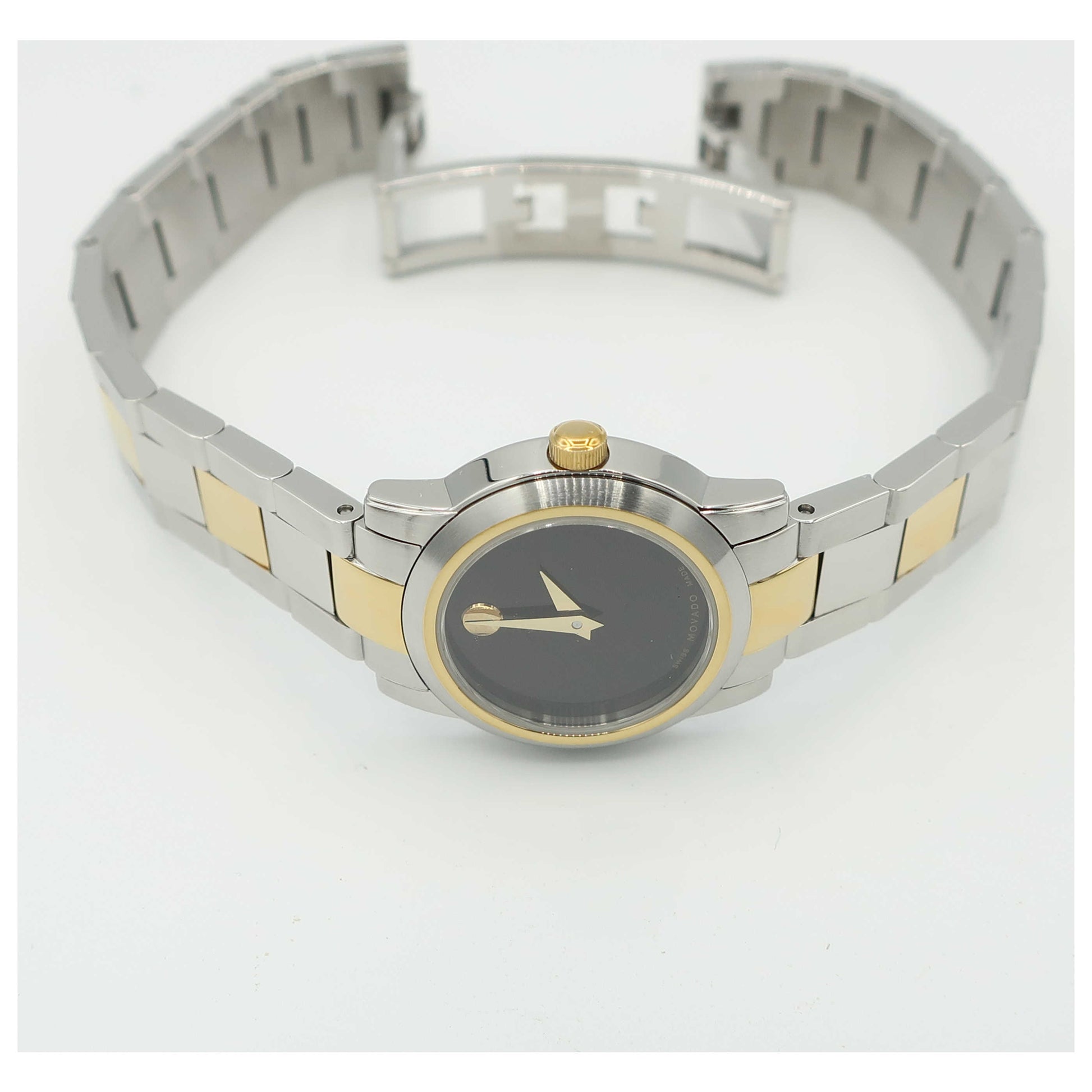 Movado Junior Sport Women's Swiss Quartz (Battery-Powered) Watch 0605108-SD - Image #8