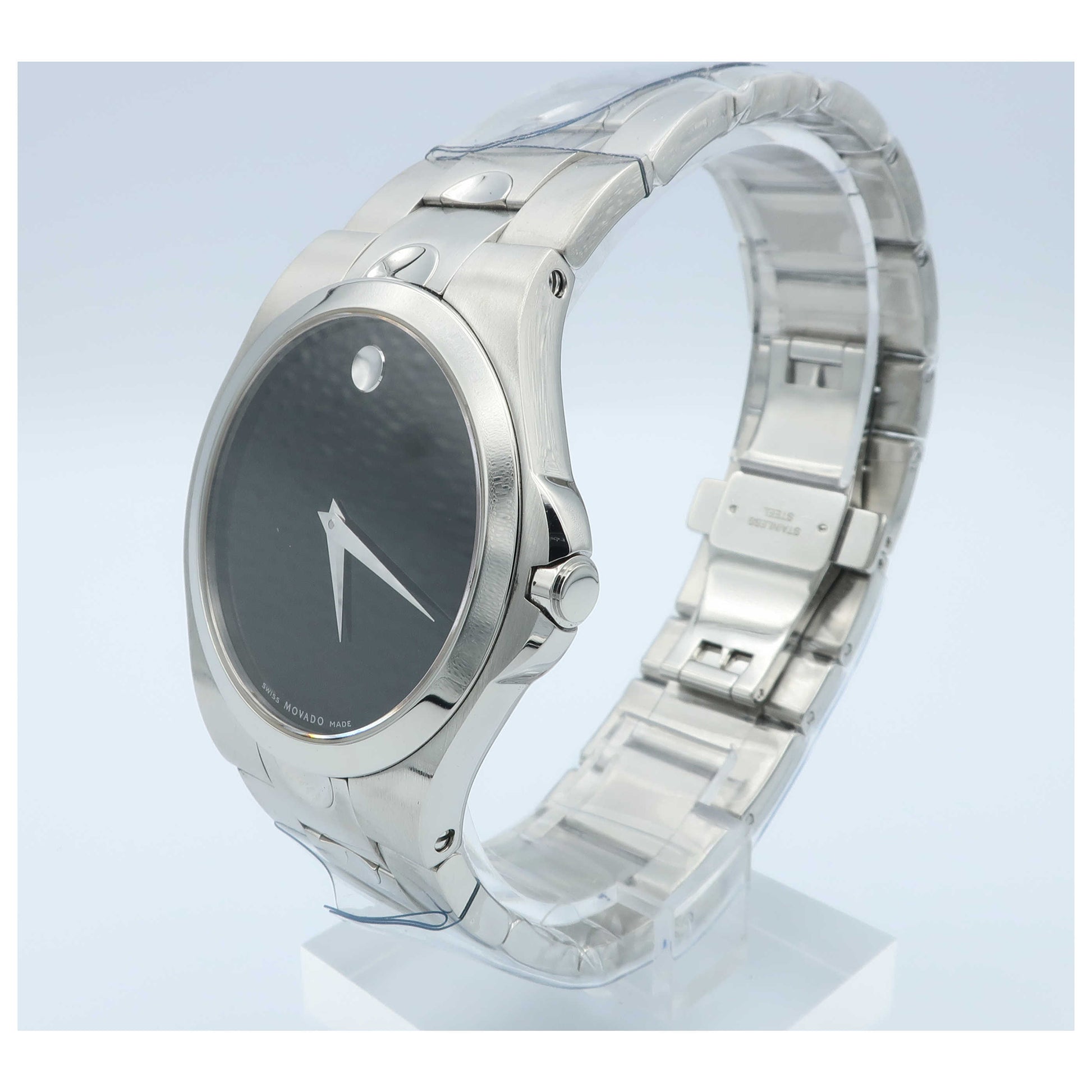 Movado Luno Men's Swiss Quartz (Battery-Powered) Watch 0605556-PO2 - Image #4