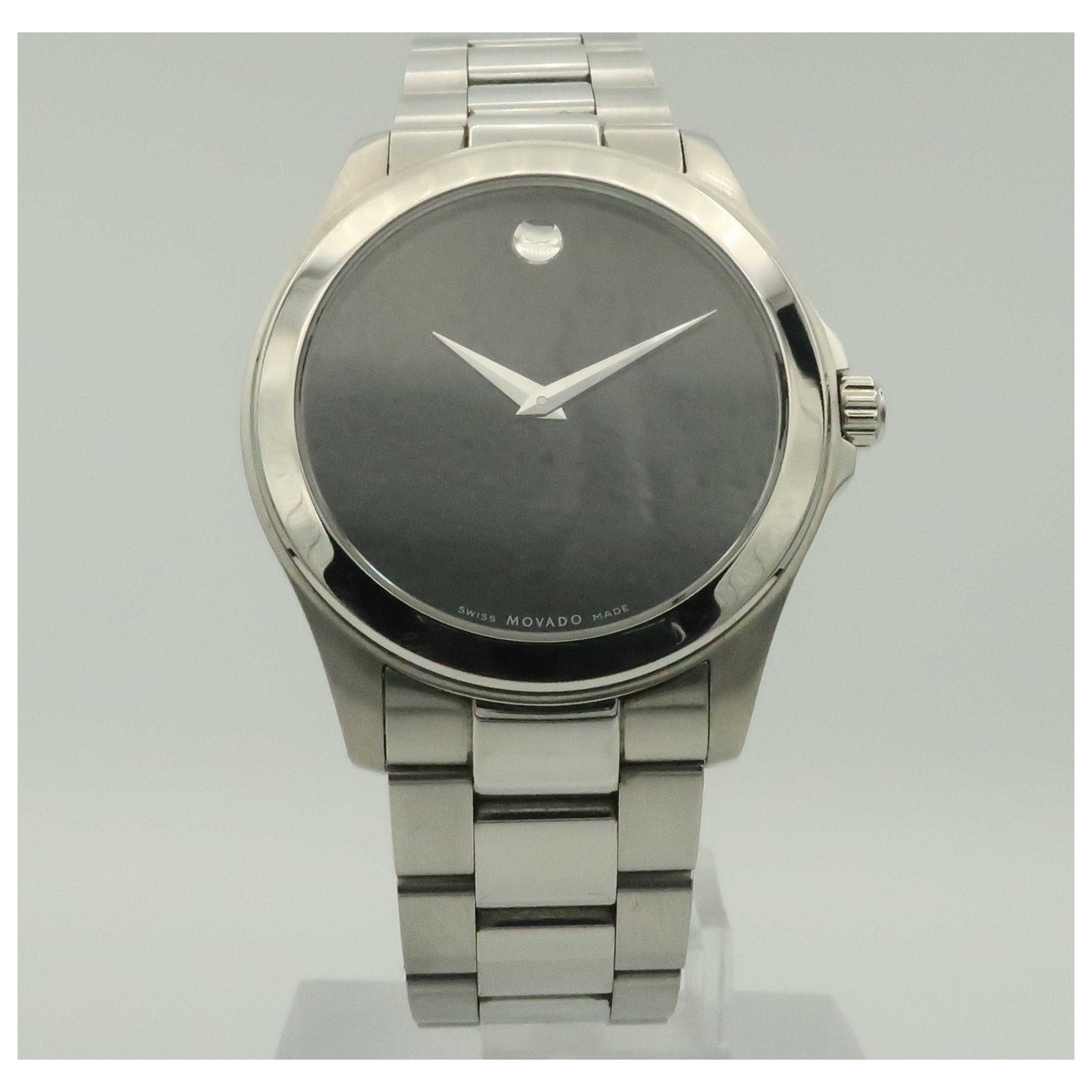 Front view of Movado Junior Sport Men's Swiss Quartz (Battery-Powered) Watch 0605746-PO