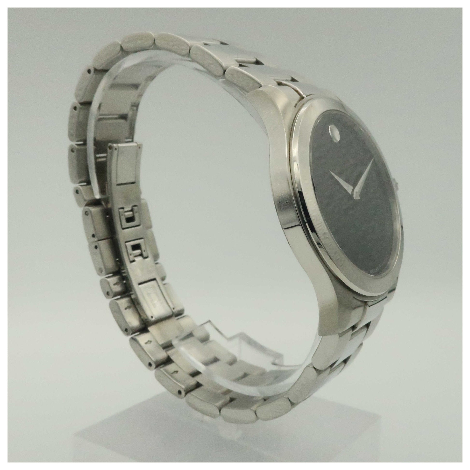 Movado Junior Sport Men's Swiss Quartz (Battery-Powered) Watch 0605746-PO - Image #3