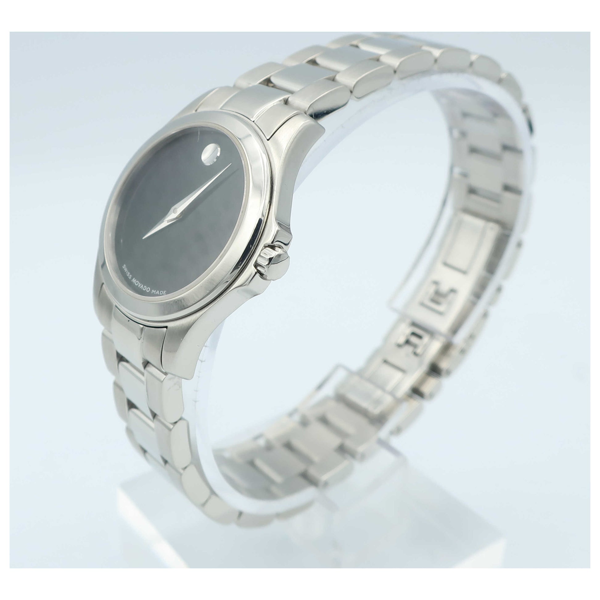Movado Junior Sport Women's Swiss Quartz (Battery-Powered) Watch 0605747-SDV - Image #4