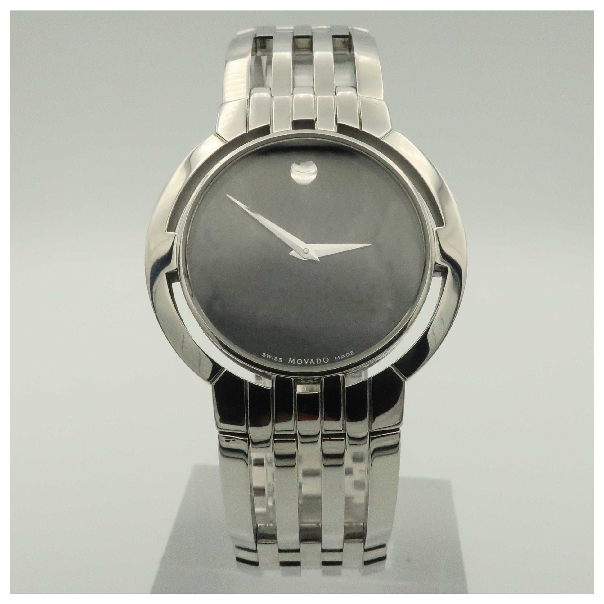 Front view of Movado Esperanza Men's Swiss Quartz (Battery-Powered) Watch 0605752-PO