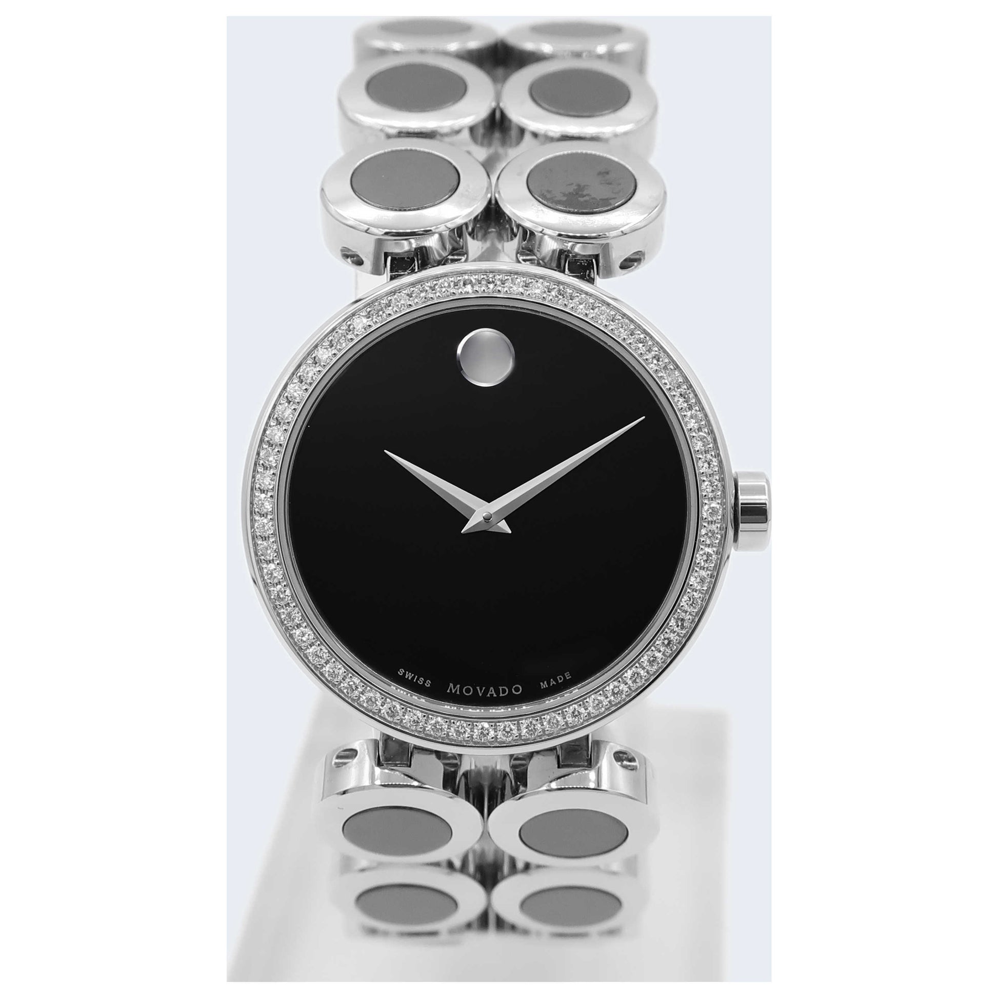 Front view of Movado Ono Moda Women's Swiss Quartz (Battery-Powered) Watch 0606096-SD2