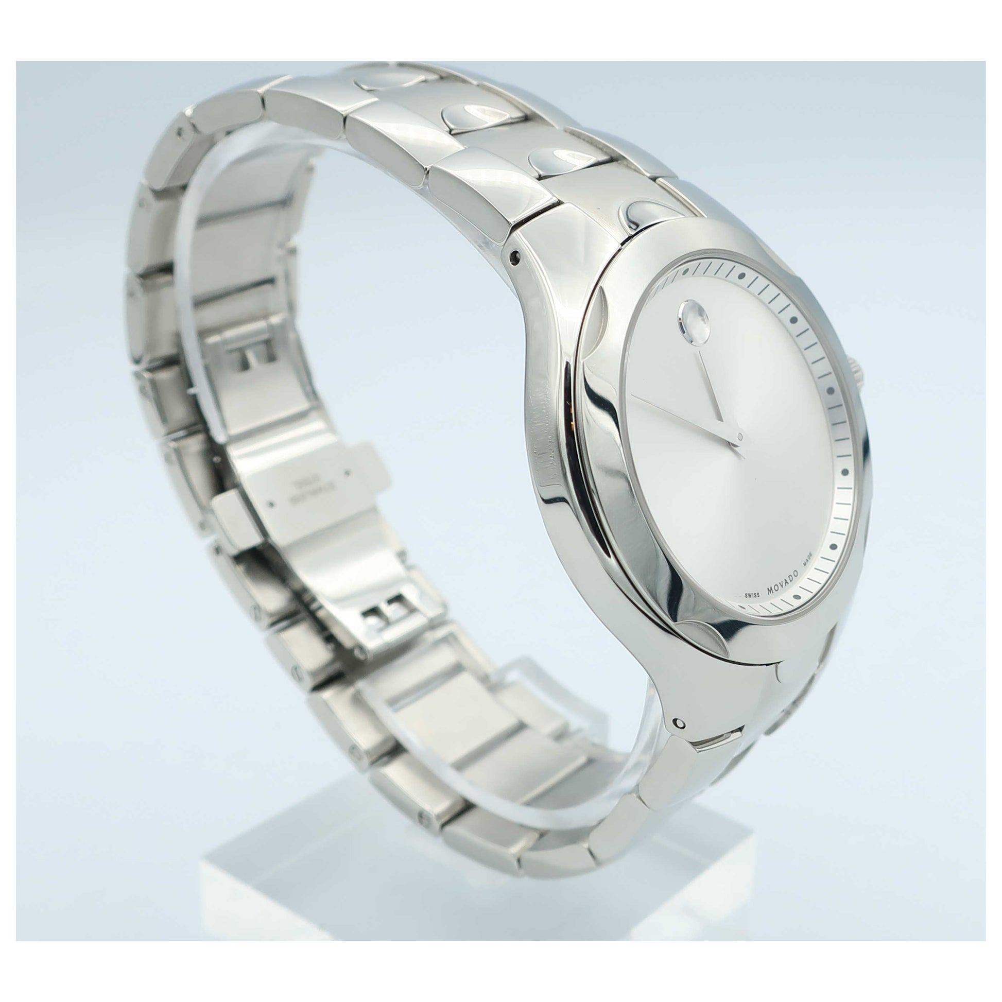 Movado Luno Men's Swiss Quartz (Battery-Powered) Watch 0606379-SDV - Image #3