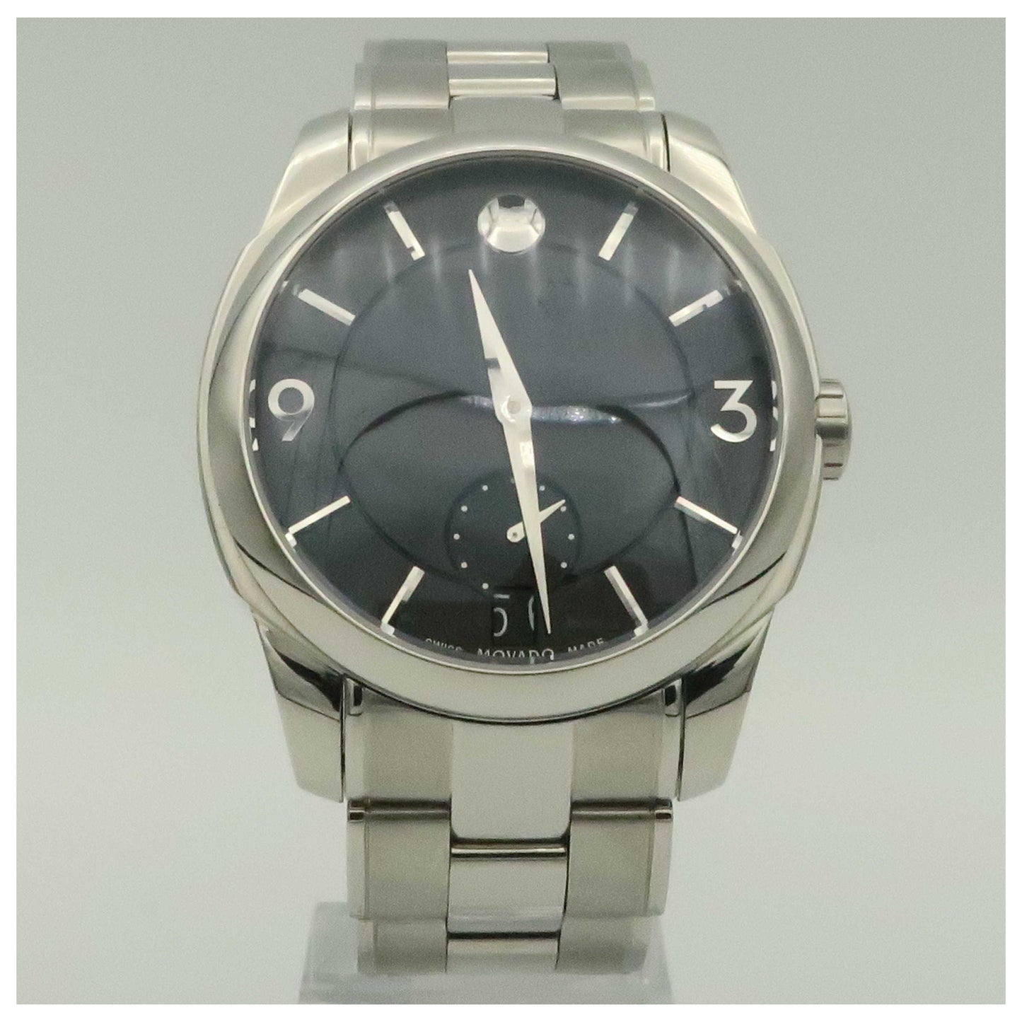 Front view of Movado Men's Swiss Quartz (Battery-Powered) Watch 0606626-PO