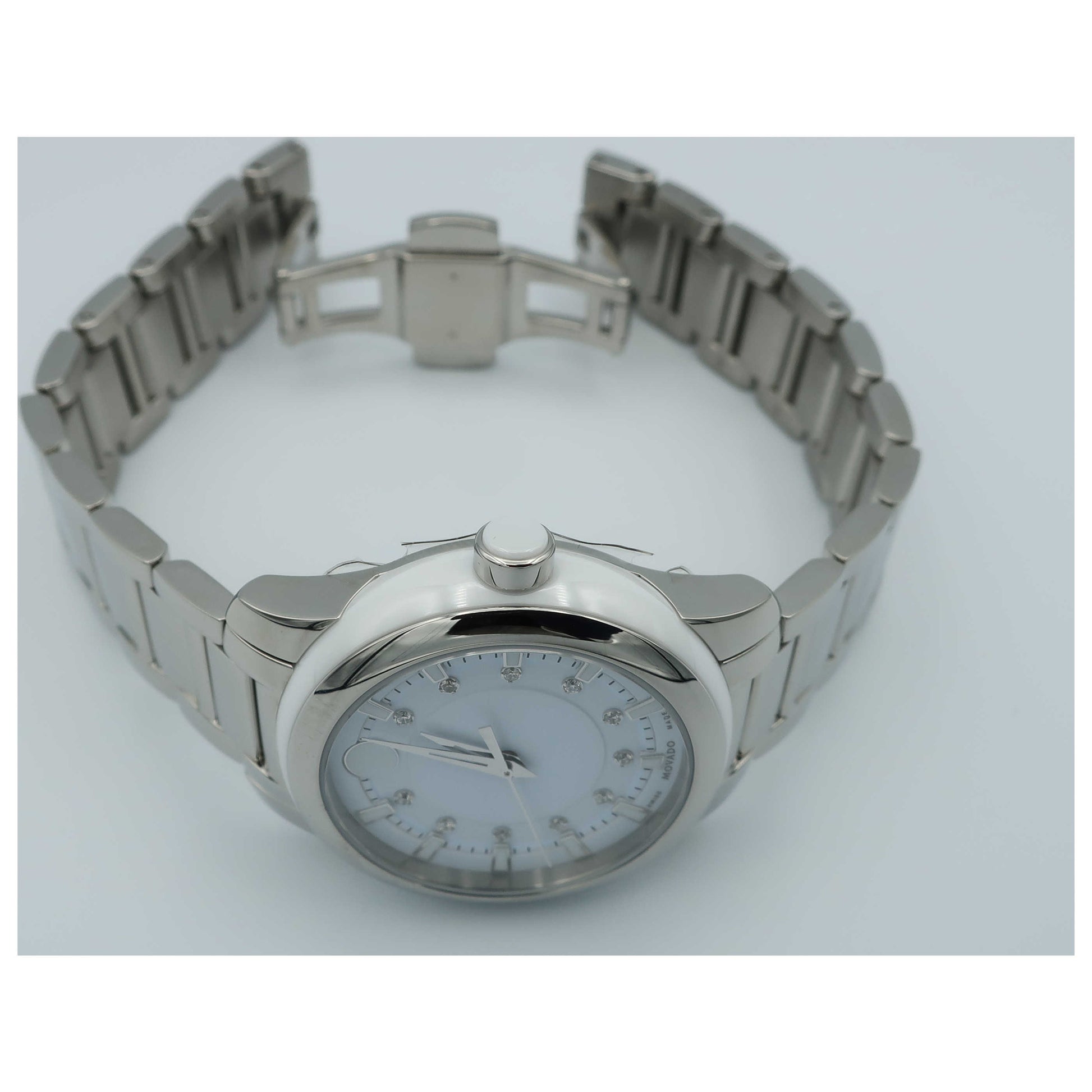 Movado Movado Collection Women's Swiss Quartz (Battery-Powered) Watch 0606943-SD - Image #8