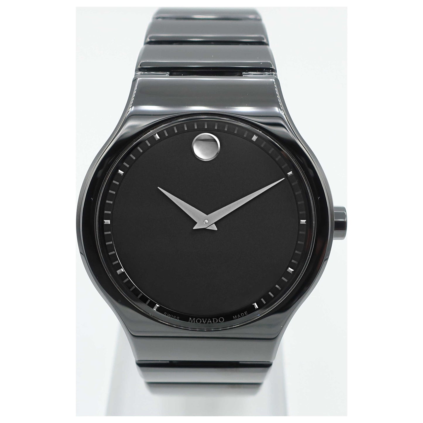 Front view of Movado Ceramico Men's Swiss Quartz (Battery-Powered) Watch 0607047-SD