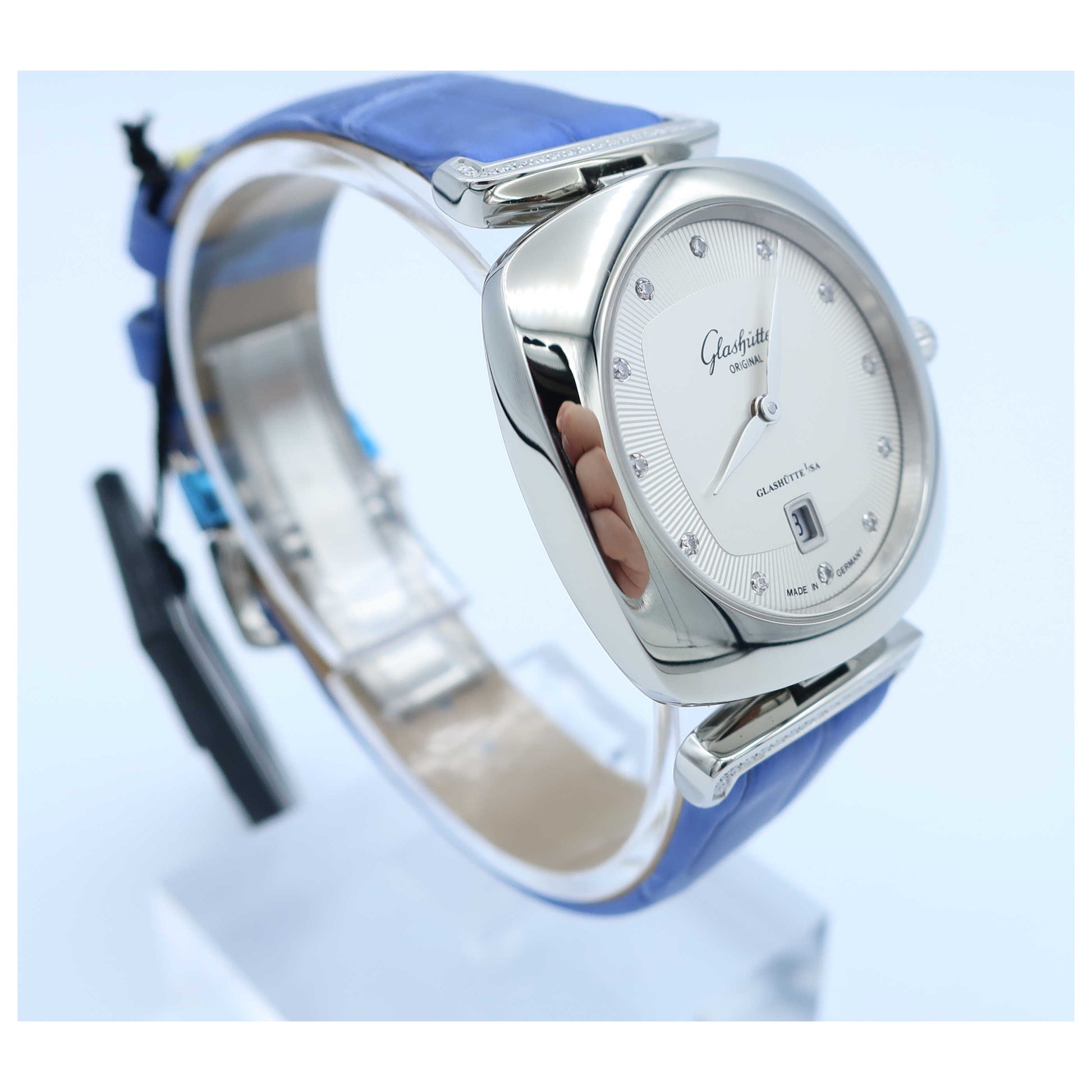 Glashutte Pavonina Women's Quartz Watch 1-03-01-10-12-34-SD - Image #3