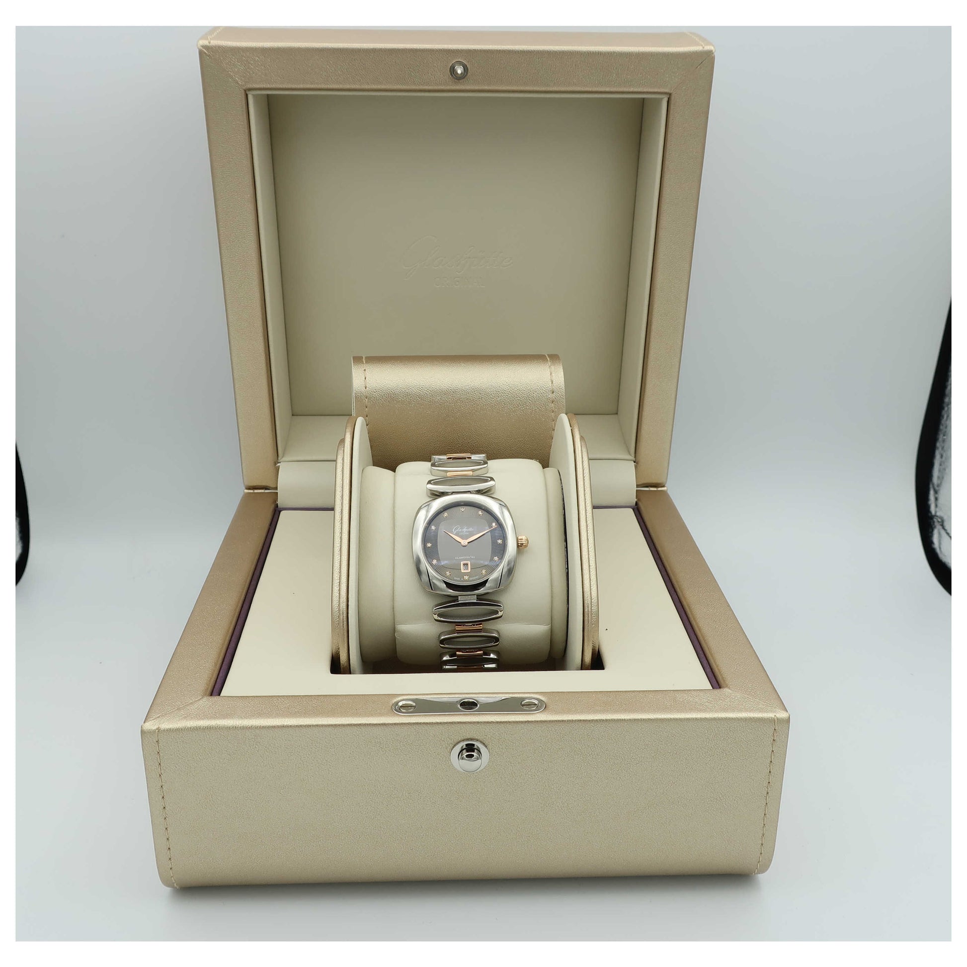 Glashutte Pavonina Women's Quartz Watch 1-03-01-25-06-14-SD - Image #6