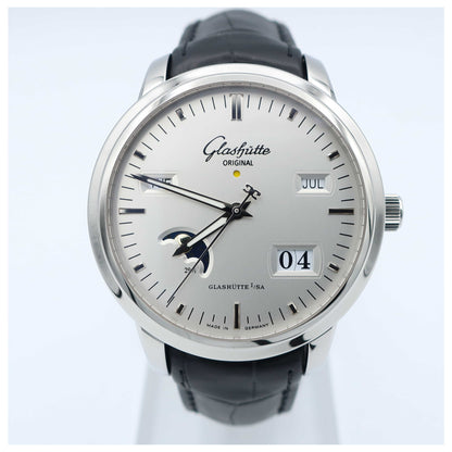 Front view of Glashutte Senator Men's Automatic Watch 100-02-13-02-04-SD