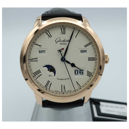 Front view of Glashutte Senator Men's Automatic Watch 100-02-22-05-05-G-SD