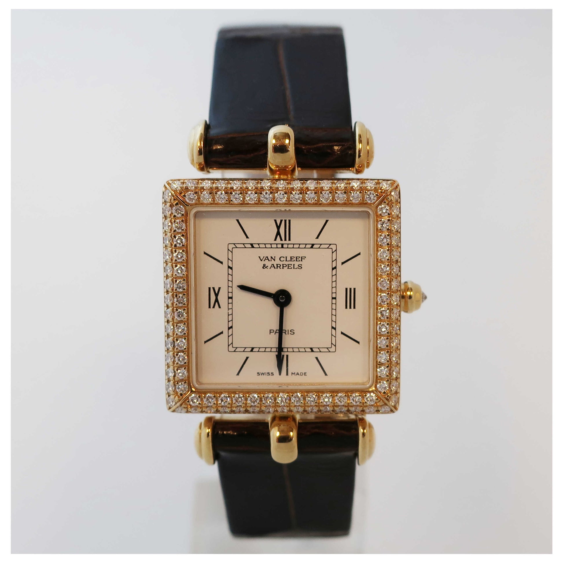 Front view of Van Cleef and Arpels Classique Women's Swiss Quartz (Battery-Powered) Watch 122364B20051BN-SDV0