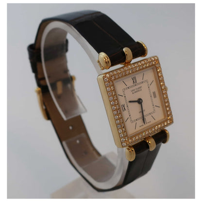 Van Cleef and Arpels Classique Women's Swiss Quartz (Battery-Powered) Watch 122364B20051BN-SDV0 - Image #3