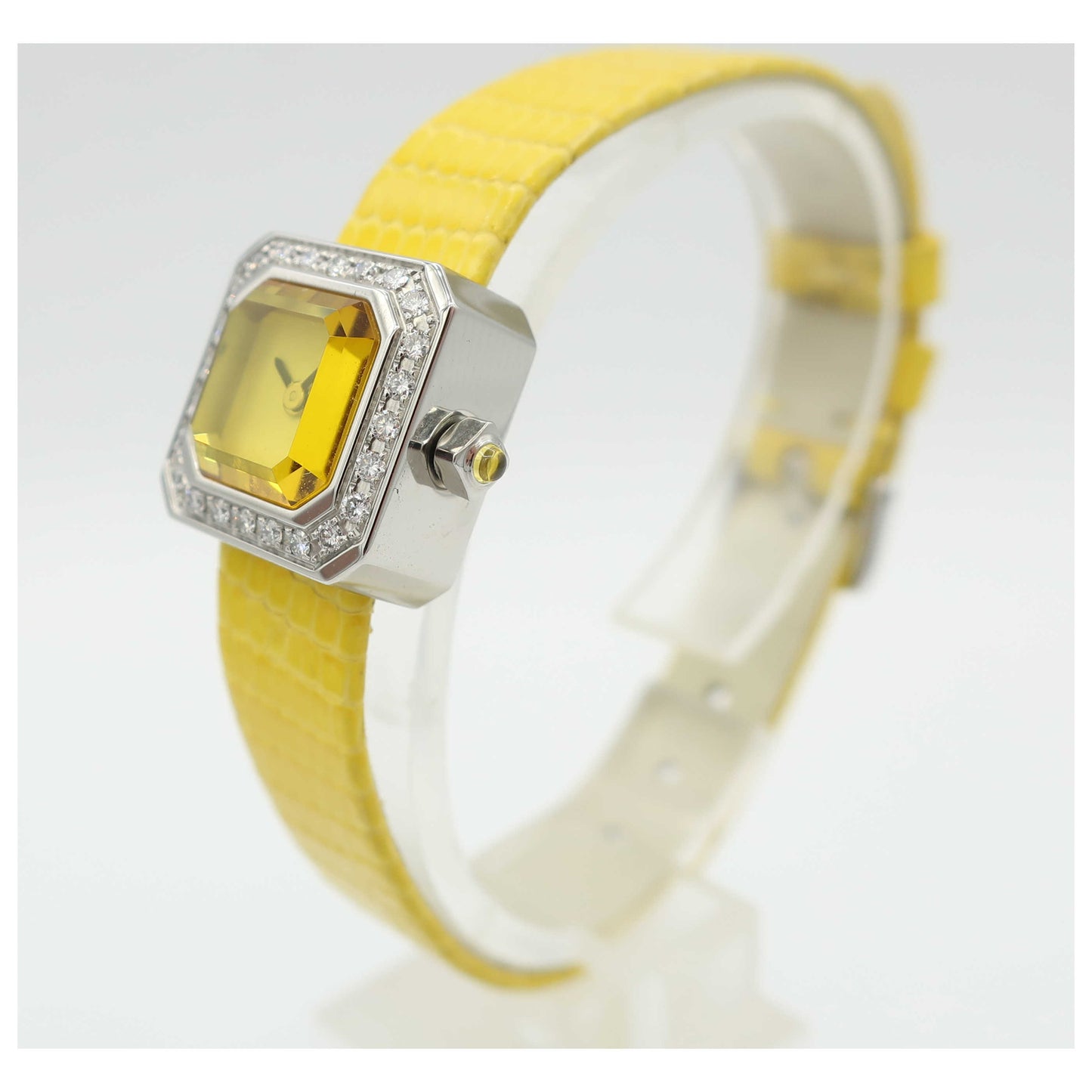 Corum Sugar Cube Women's Swiss Quartz (Battery-Powered) Watch 137-425470025EB34-SD - Image #4