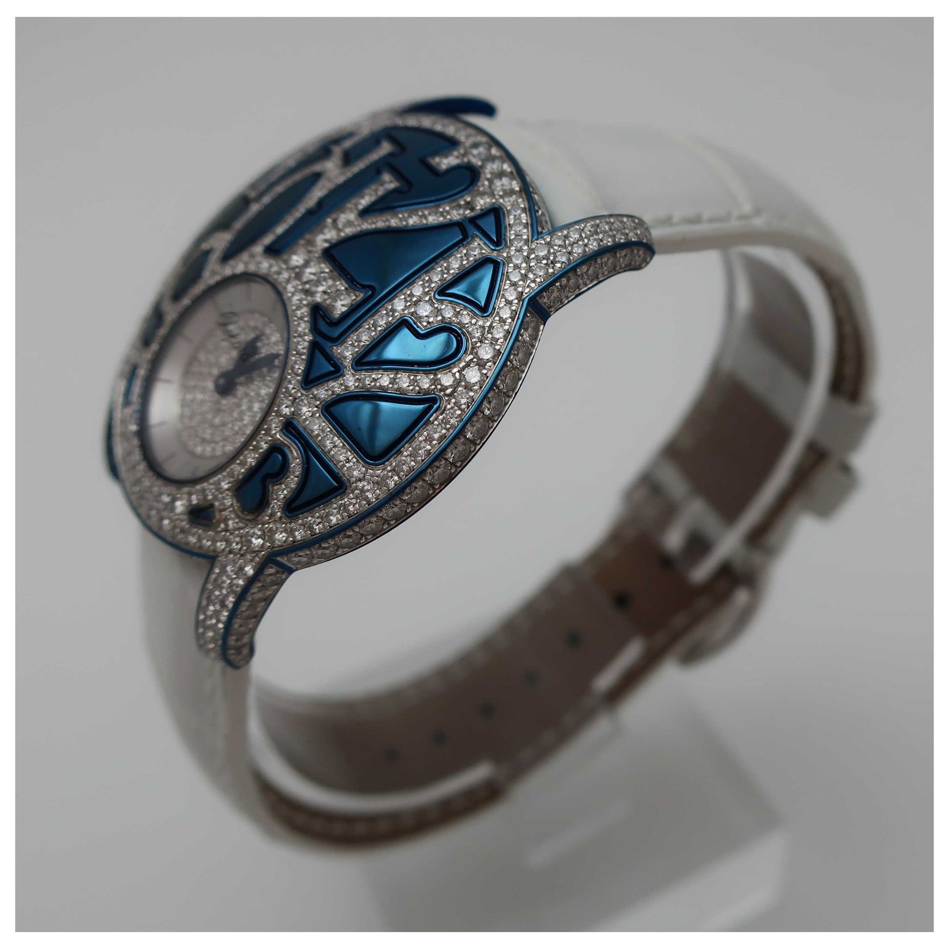 Chopard Golden Diamonds Women's Swiss Quartz (Battery-Powered) Watch 139086-1005-SDVB - Image #4