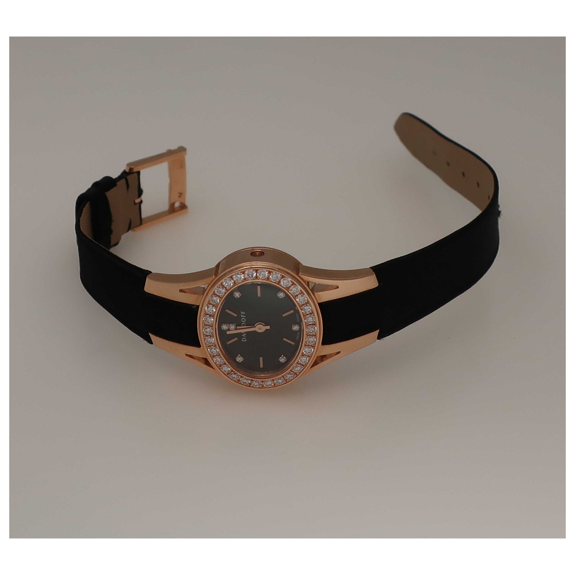 Davidoff Jewelry Women's Swiss Quartz (Battery-Powered) Watch 20173-SD - Image #8