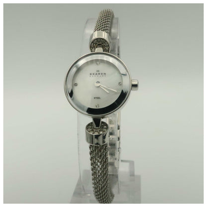Front view of Skagen Mesh Women's Japanese Quartz (Battery-Powered) Watch 207SSSS-PO