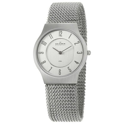 Front view of Skagen Mesh Men's Japanese Quartz (Battery-Powered) Watch 233LSS2M