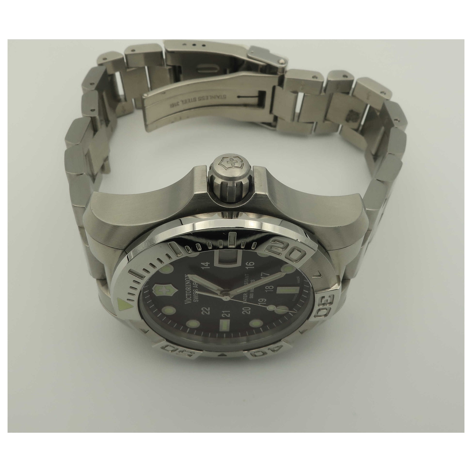 Victorinox Swiss Army Professional Men's Swiss Quartz (Battery-Powered) Watch 241037-PO - Image #8