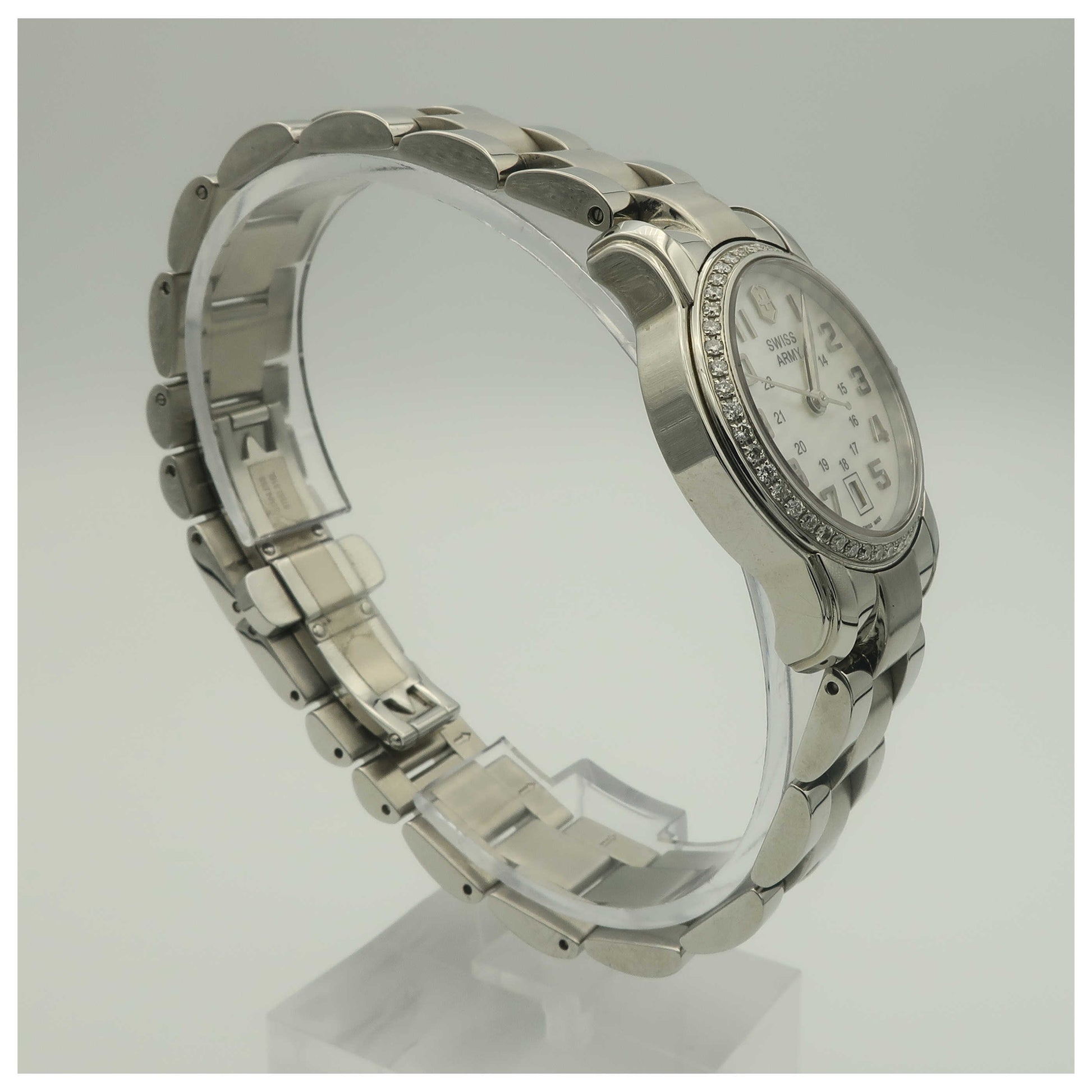 Victorinox Swiss Army Classic Women's Swiss Quartz (Battery-Powered) Watch 241057-SDV - Image #3