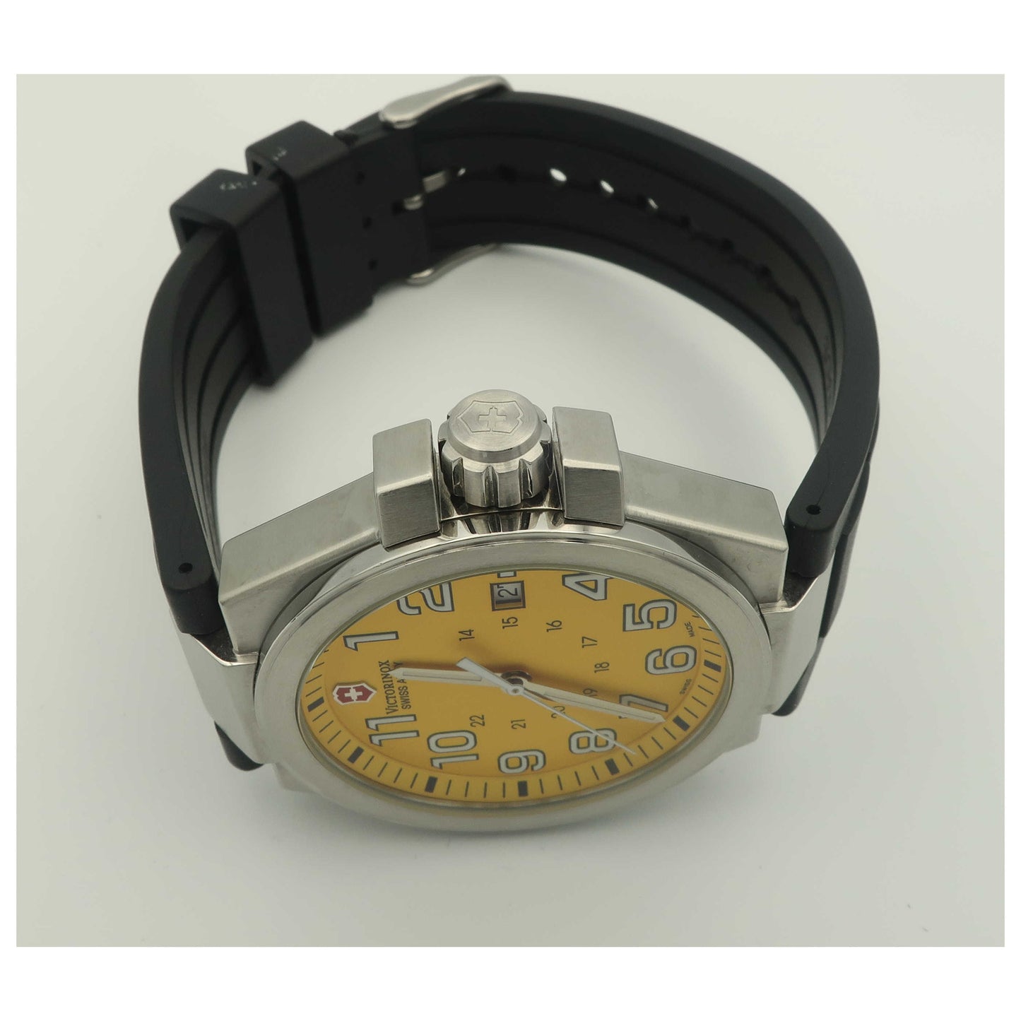 Victorinox Swiss Army Active Men's Swiss Quartz (Battery-Powered) Watch 241164-PO - Image #8