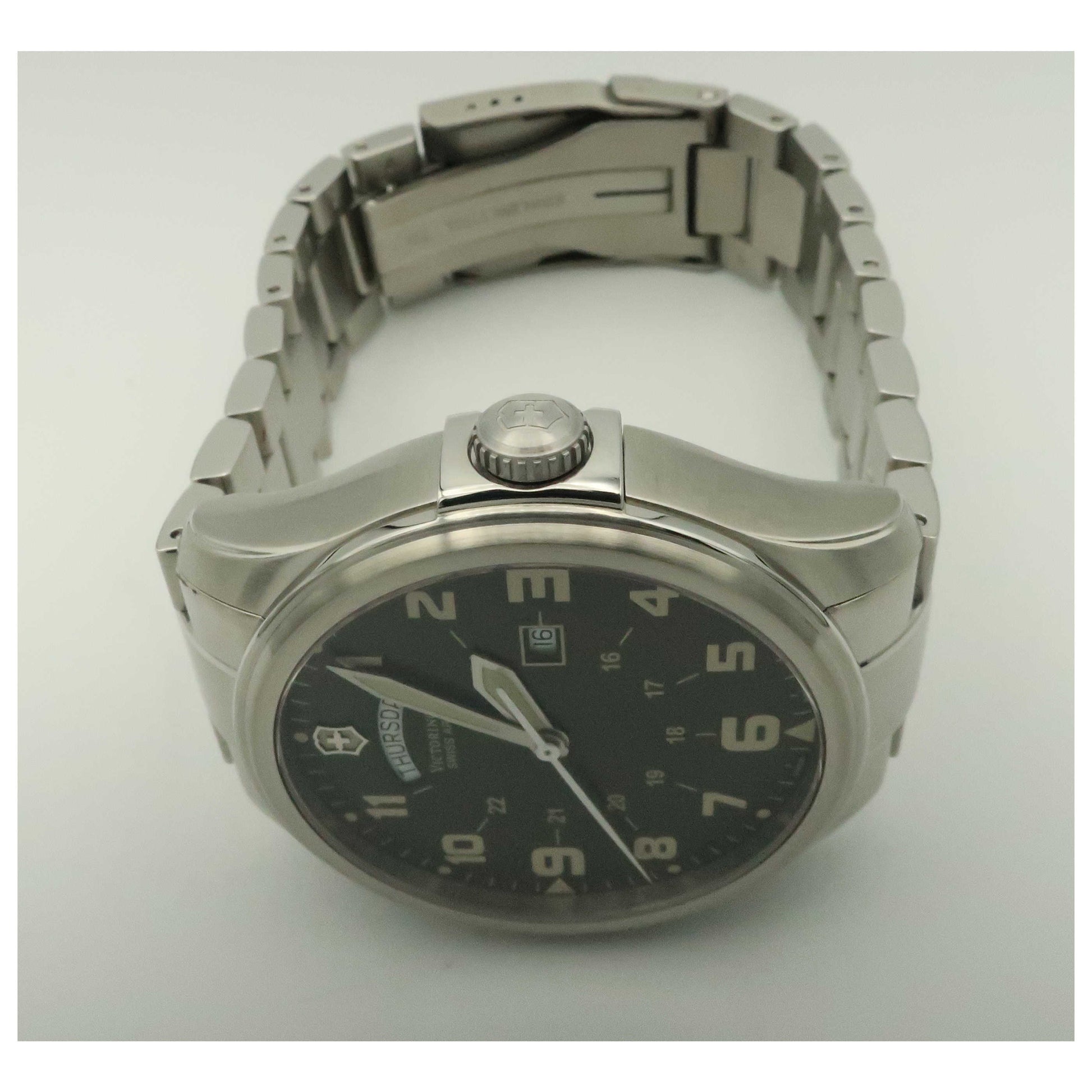 Victorinox Swiss Army Classic Men's Swiss Quartz (Battery-Powered) Watch 241291-PO - Image #8