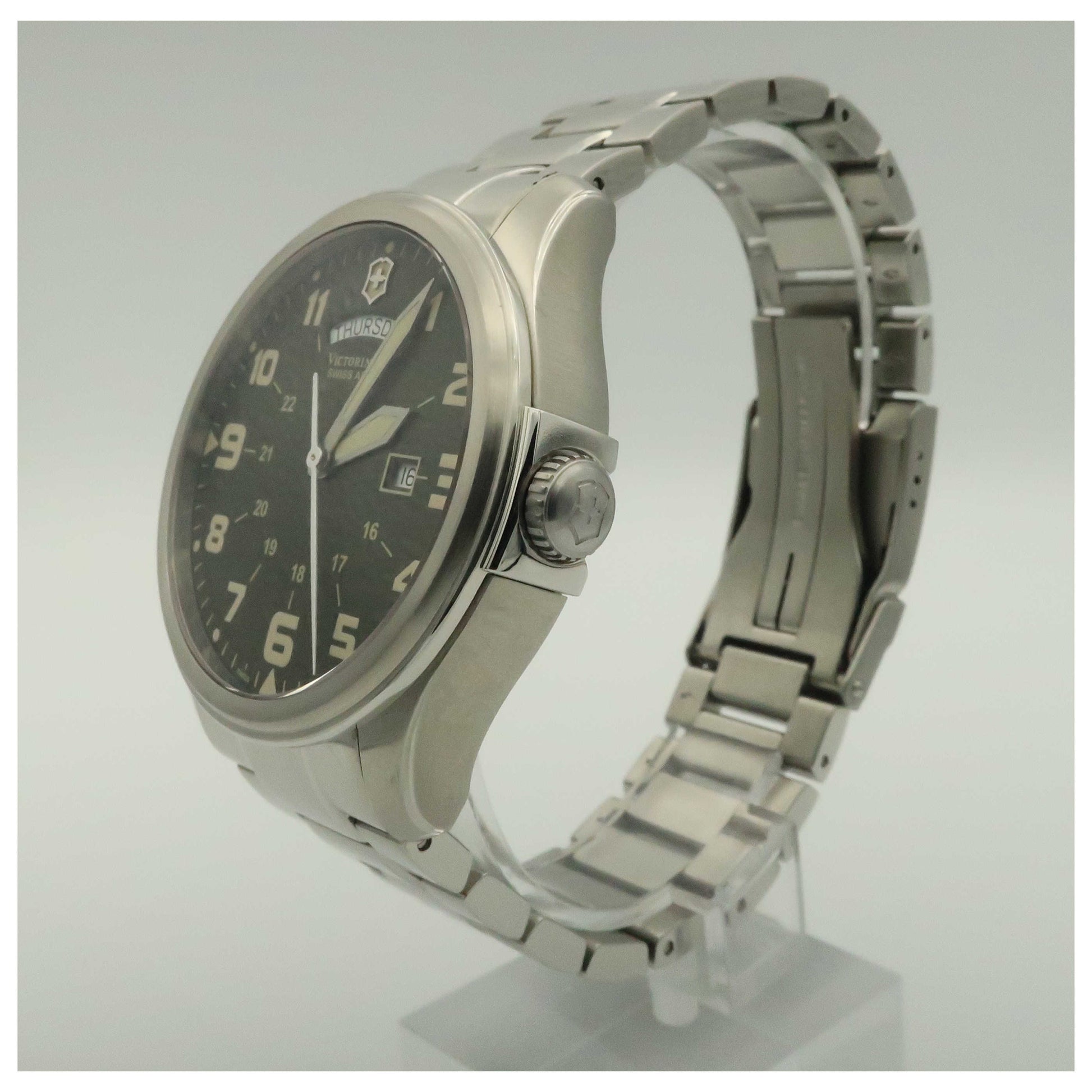 Victorinox Swiss Army Classic Men's Swiss Quartz (Battery-Powered) Watch 241291-PO - Image #4